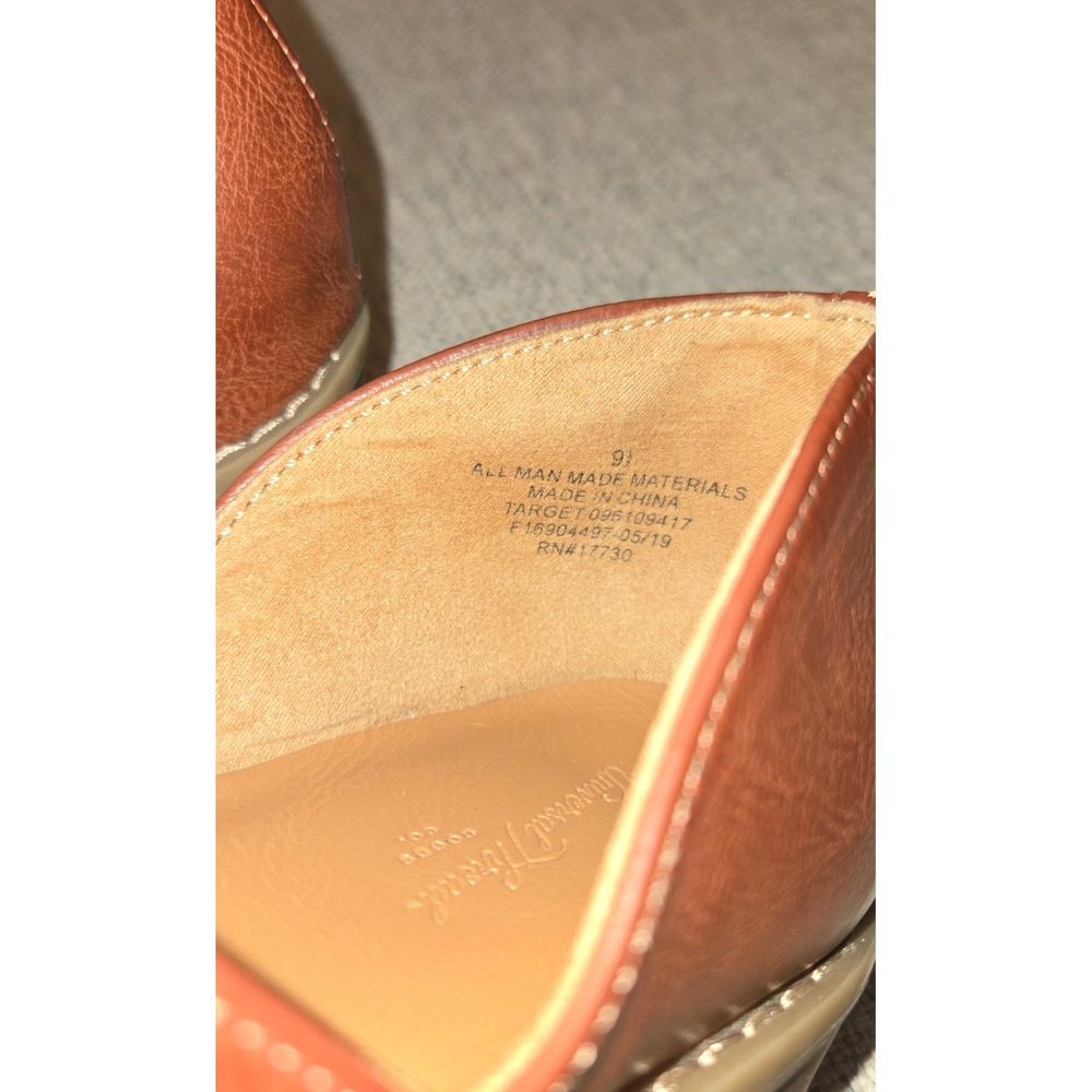 Universal Thread Wenda Cut Out Booties Cognac Brown Faux Leather Pointed Toe 9.5 - Picture 5 of 5